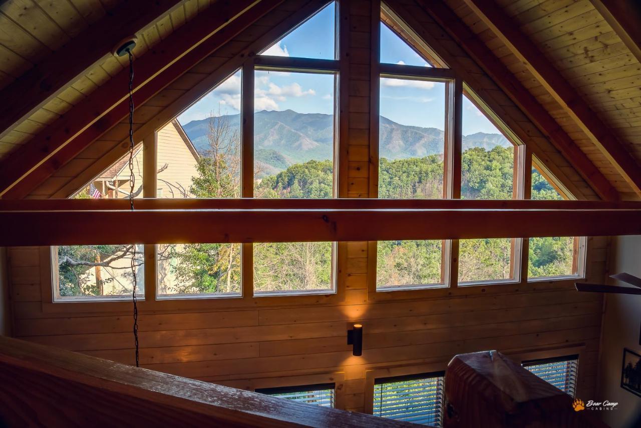 Majestic View Lodge, Amazing Views, Hot Tub, 1089 Free Tickets Each Paid Day, Dollywood And More Gatlinburg Buitenkant foto