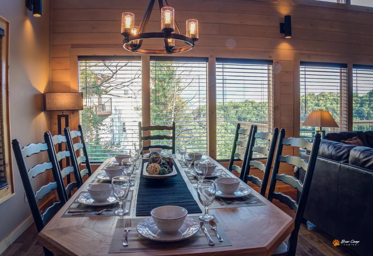 Majestic View Lodge, Amazing Views, Hot Tub, 1089 Free Tickets Each Paid Day, Dollywood And More Gatlinburg Buitenkant foto