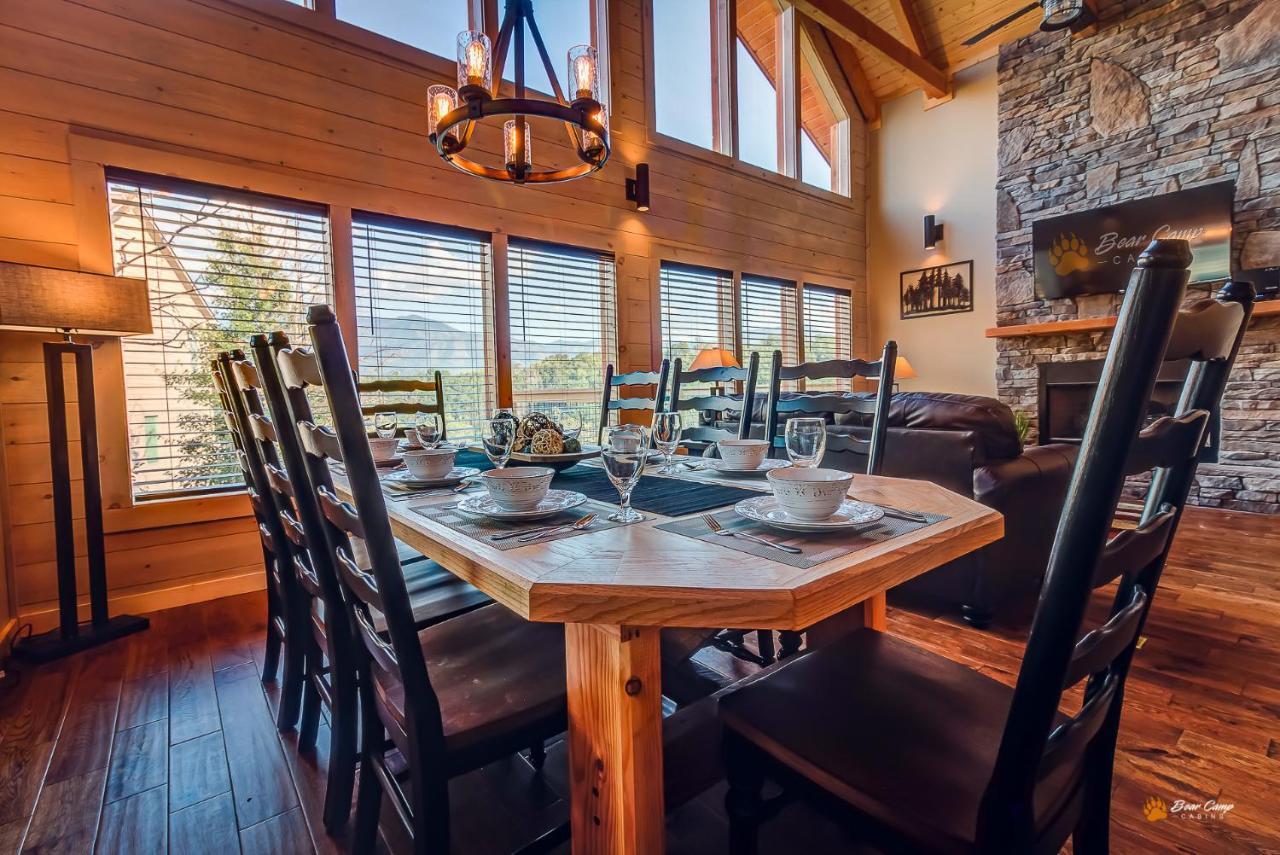 Majestic View Lodge, Amazing Views, Hot Tub, 1089 Free Tickets Each Paid Day, Dollywood And More Gatlinburg Buitenkant foto