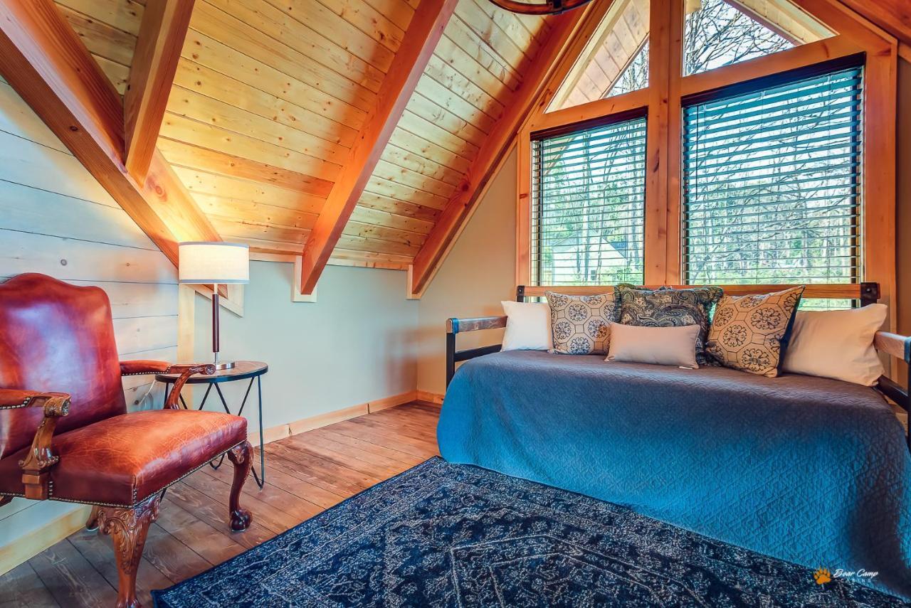 Majestic View Lodge, Amazing Views, Hot Tub, 1089 Free Tickets Each Paid Day, Dollywood And More Gatlinburg Buitenkant foto