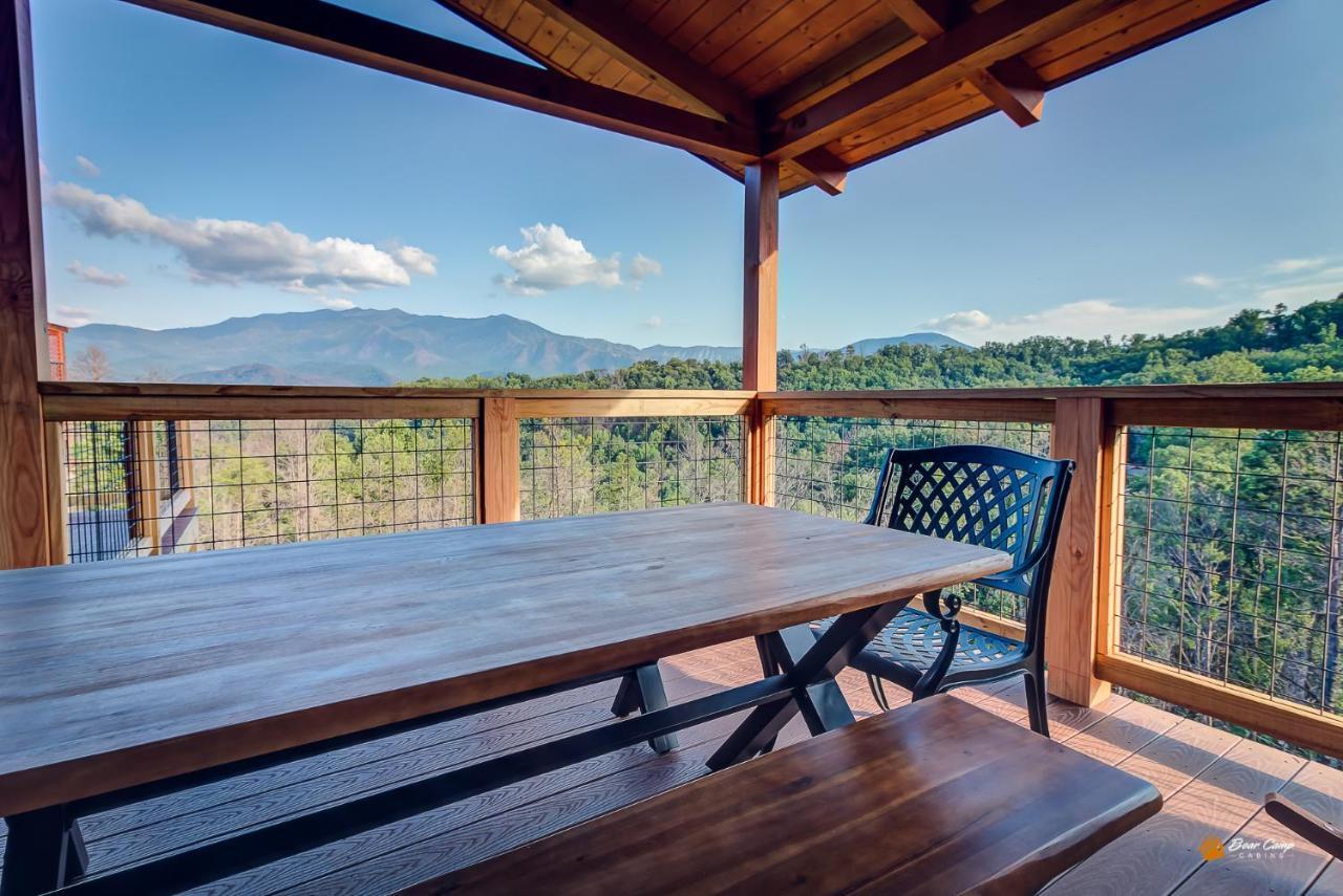 Majestic View Lodge, Amazing Views, Hot Tub, 1089 Free Tickets Each Paid Day, Dollywood And More Gatlinburg Buitenkant foto