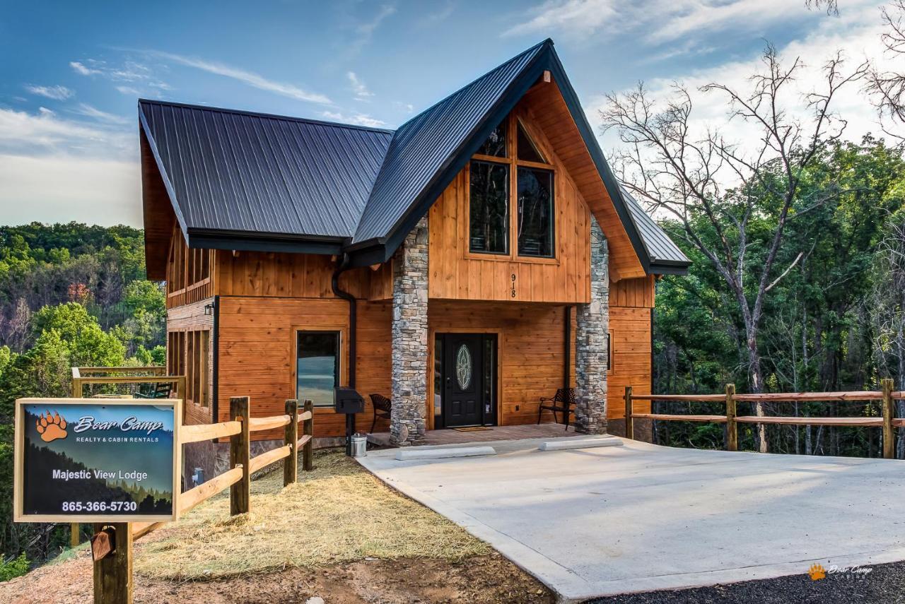 Majestic View Lodge, Amazing Views, Hot Tub, 1089 Free Tickets Each Paid Day, Dollywood And More Gatlinburg Buitenkant foto